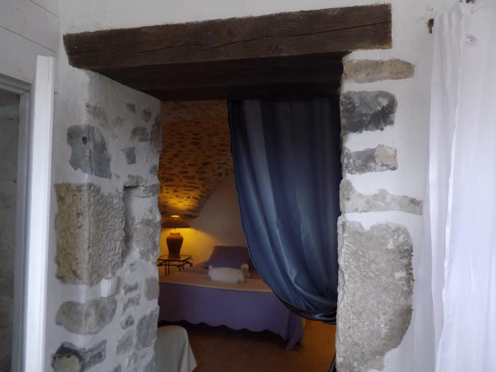 Chambres D'Hote Les Jardins De Prasserat Vallon-Pont-dʼArc 객실 사진